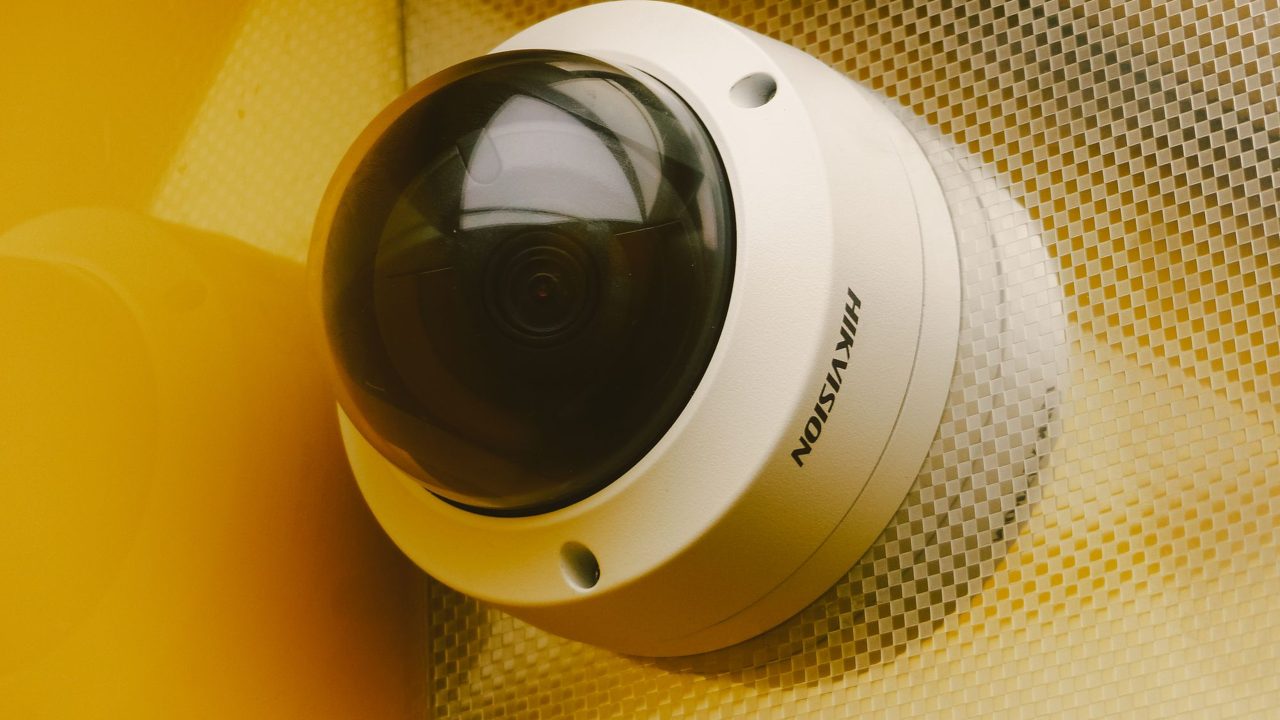 Kamera Hikvision – montáž kamerových systémů J&R servis, Kladno a okolí